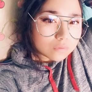 Meet your Posher, Araceli